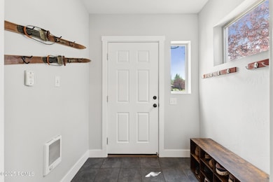 2_Interior_1800x1200_4257255