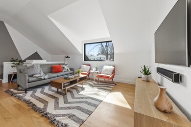 1060 Laurel Ln, Naperville, IL 60540 - photo 7