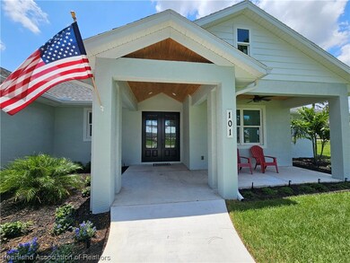 101 Huntley Oaks Ct, Lake Placid, FL 33852 - photo 3