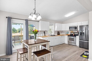 101 New Kent Ct, Stephens City, VA 22655 - photo 7