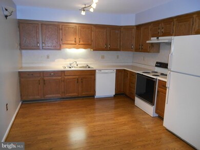 18013 Putter Dr, Hagerstown, MD 21740 - photo 7
