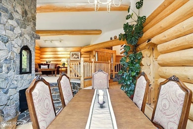 Formal Dining
