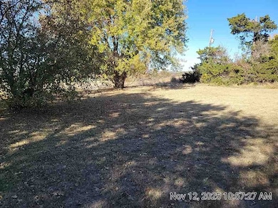 33096 Squaretop Rd, Anadarko, OK 73005 - photo 7