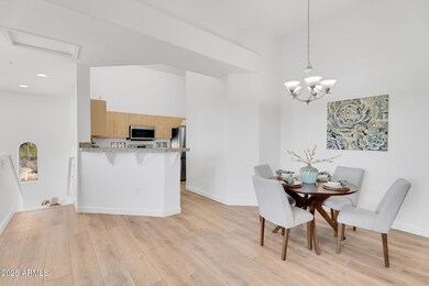 5-web-or-mls-20801 N 90th Pl 271 -05