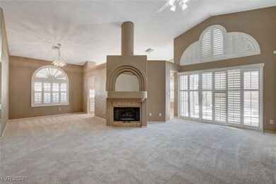 SPACIOUS GREAT ROOM