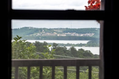 Table Rock Lakeview Condo