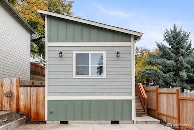 569 N 3rd Place, Kalama, WA 98625 - photo 4