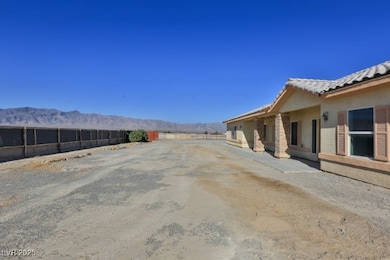 2790 Camellia St, Pahrump, NV 89048 - photo 3