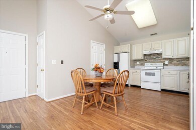 2023 Rudy Serra Dr unit 3D, Sykesville, MD 21784 - photo 7