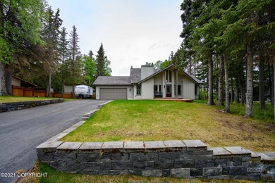 10410 Lone Tree Dr-2