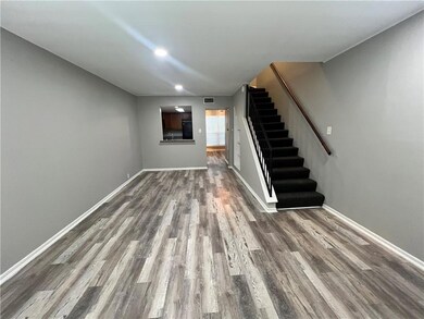 Yorkshire Court Condominums unit 220, Metairie, LA 70002 - photo 2