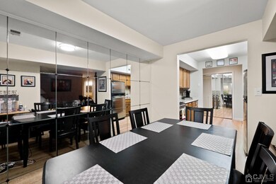 A Alpine Way unit 2661, Woodbridge, NJ 07095 - photo 6