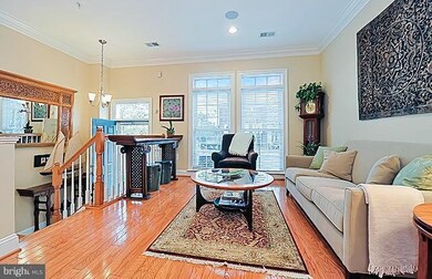 908 Slaters Ln unit 11, Alexandria, VA 22314 - photo 3