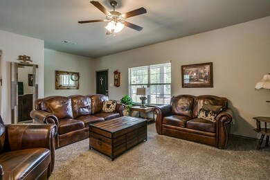 107 Brazos Valley Ln, Weatherford, TX 76087 - photo 6