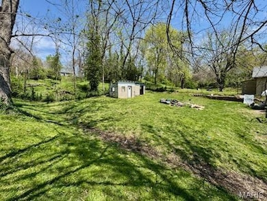 1018 Hayward St, Hannibal, MO 63401 - photo 5