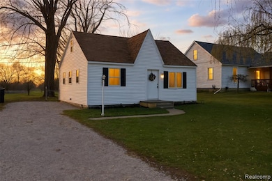 6845 N Monroe St, Monroe, MI 48162 - photo 3