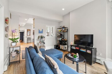 437 Shawmut Ave unit 2, Boston, MA 02118 - photo 2