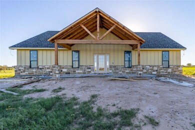 1005 Meadow Bend Cir, Stephenville, TX 76401 - photo 6