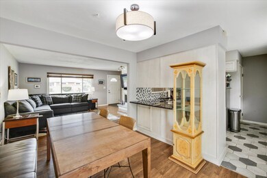 4396 Blythe Rd, Columbus, OH 43224 - photo 6