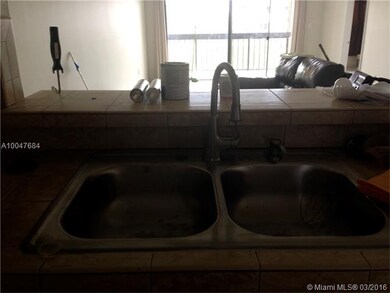 Kitchen to main room