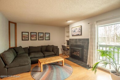 3605 Burl Ct - 5