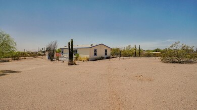 2329 E 2nd Ave-23