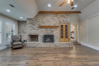 604 April Sound, Bedford, TX 76021 - photo 4