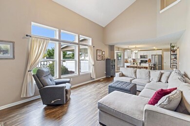 309 Shawnee Loop South-7.jpg-SMALL