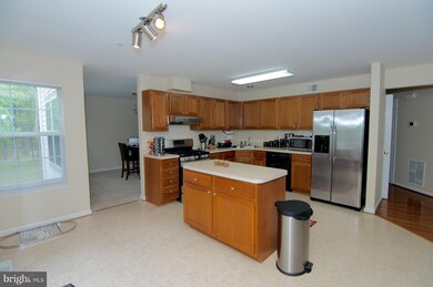 13409 Trumpeter Swan Ct, Upper Marlboro, MD 20774 - photo 4