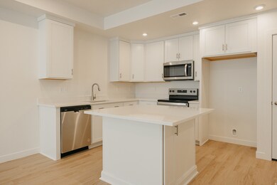 247 E 1825 N unit 5, North Ogden, UT 84414 - photo 3