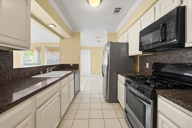 3626 Storm Creek Dr, Houston, TX 77088 - photo 5