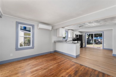 209 Wood St, Warwick, RI 02889 - photo 6