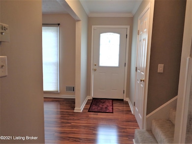 5801 Shelby St, Louisville, KY 40291 - photo 4