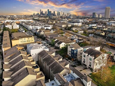 4420 Schuler St, Houston, TX 77007 - photo 4