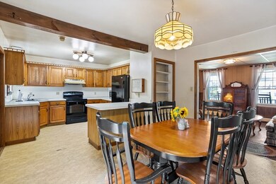 188 Dunstable Rd, North Chelmsford, MA 01863 - photo 4