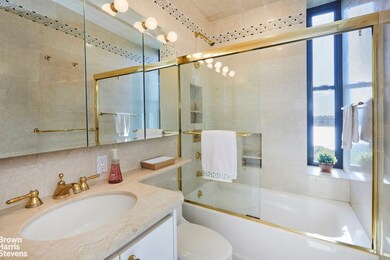 210 Riverside Dr unit 10F, New York, NY 10025 - photo 7