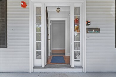 512 Broadway, Newport, RI 02840 - photo 5