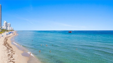 The Hemispheres unit 8Q, Hallandale Beach, FL 33009 - photo 2