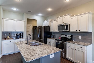 320 Captain Hopkins St, Prairie Grove, AR 72753 - photo 6