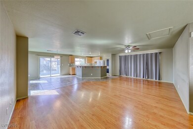 Open Floorplan between Living Room, Kitchen and Di