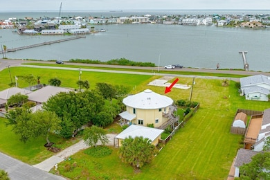 1722 Sorenson Dr, Rockport, TX 78382 - photo 4