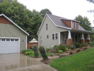WhitesideLn3522-Exterior-Front