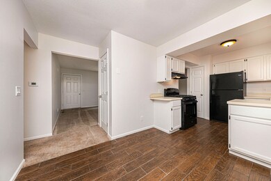 11210 Oakland Dr, Schoolcraft, MI 49087 - photo 5