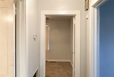 302 Morgan St, Greer, SC 29651 - photo 4