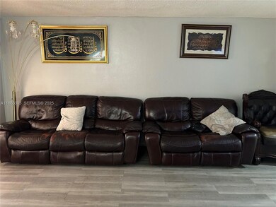 18111 NW 68th Ave unit G206, Hialeah, FL 33015 - photo 5
