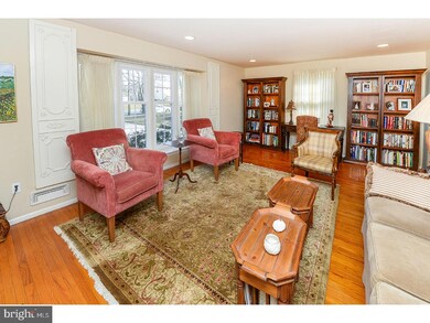 1092 Barnesdale Rd, West Deptford, NJ 08096 - photo 4