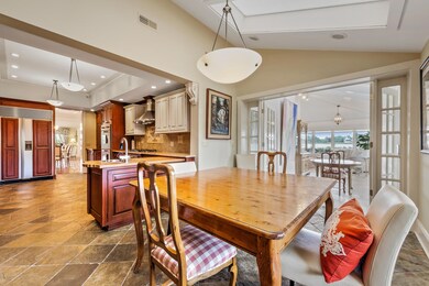 Eat-In Area