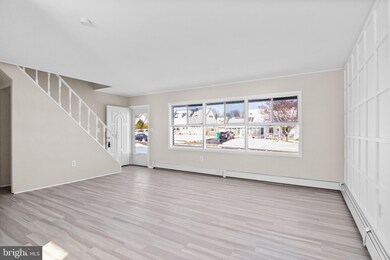 23 Gardenia Rd, Levittown, PA 19057 - photo 5