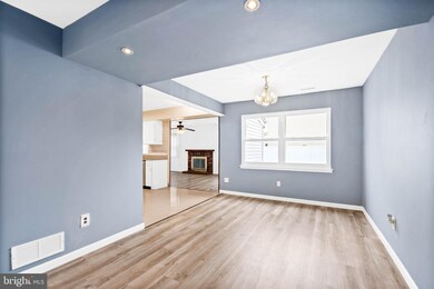 207 Burnam Wood Dr, Mount Laurel, NJ 08054 - photo 7