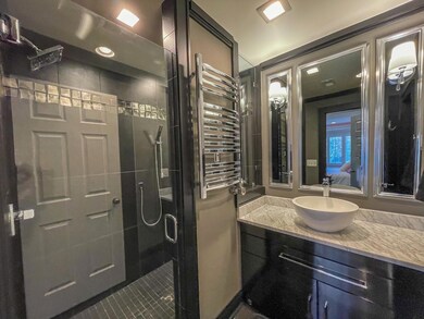 020FE1B5-8014-4010-9931-97BCFAEDFE58